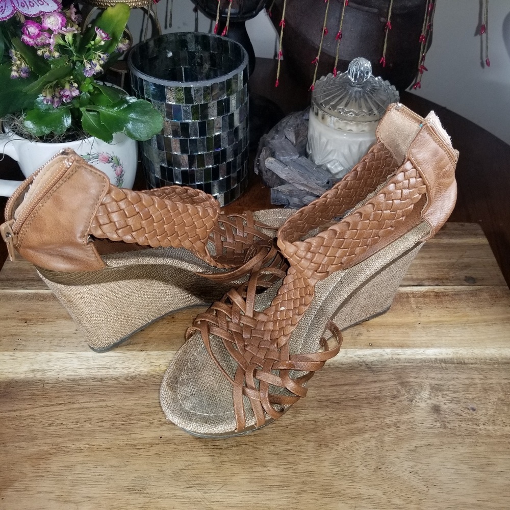 Bucco Capensis Alamea Braided Wedges Sz 10